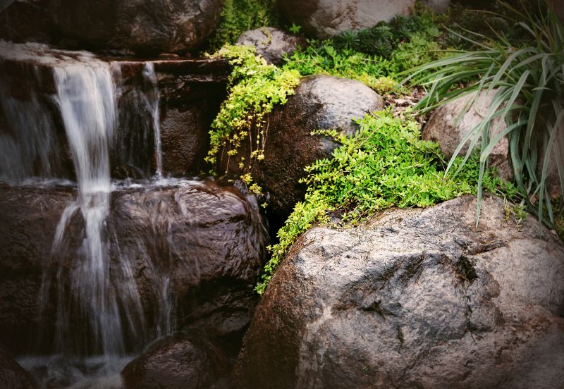 Rock Fountain Installation in Honolulu, HI